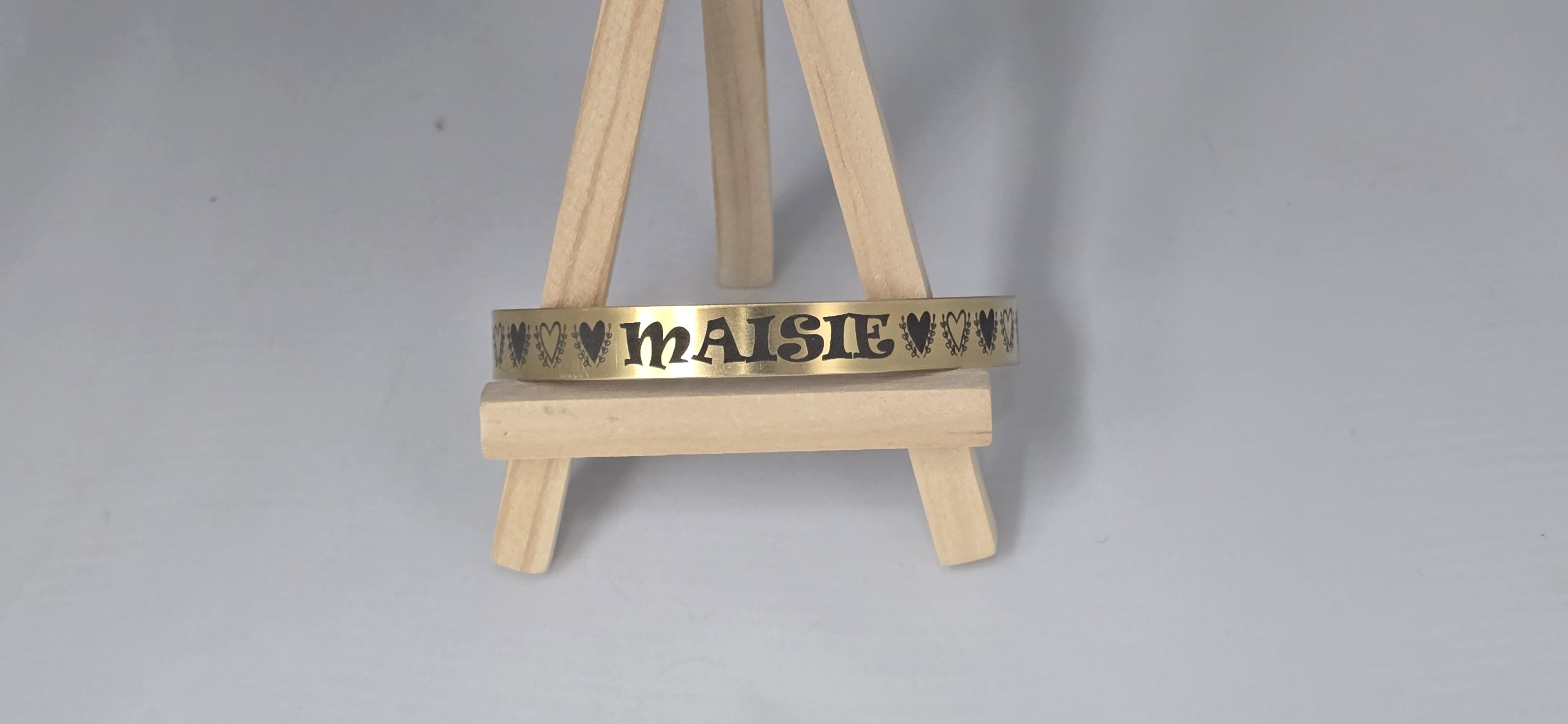 Maisie Bracelet finished.jpg